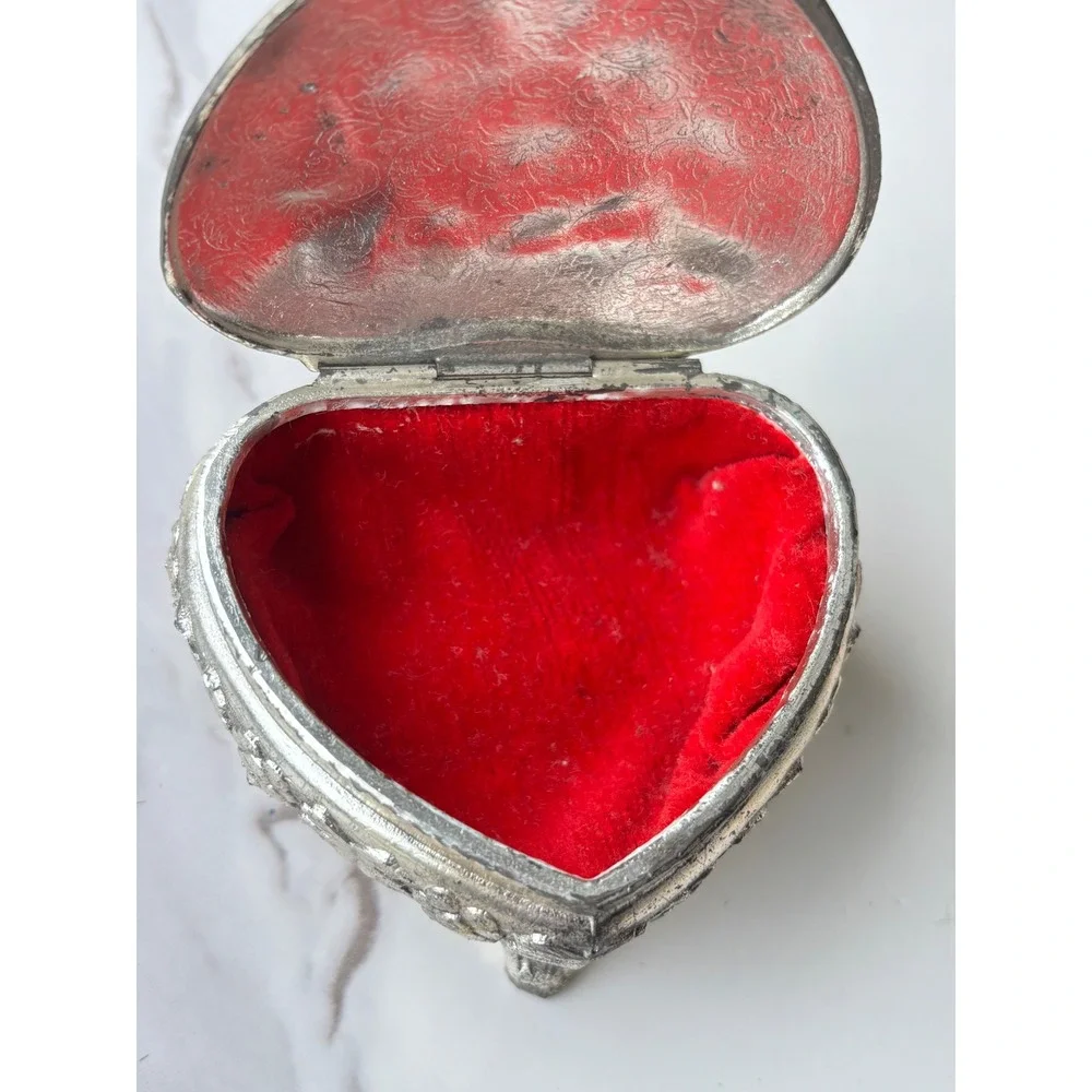 N/A heart shaped